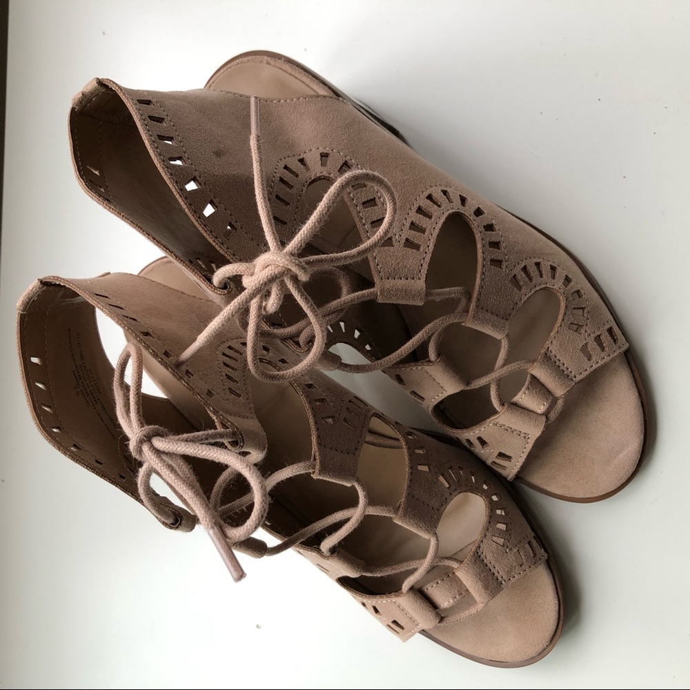Lace up tan heels